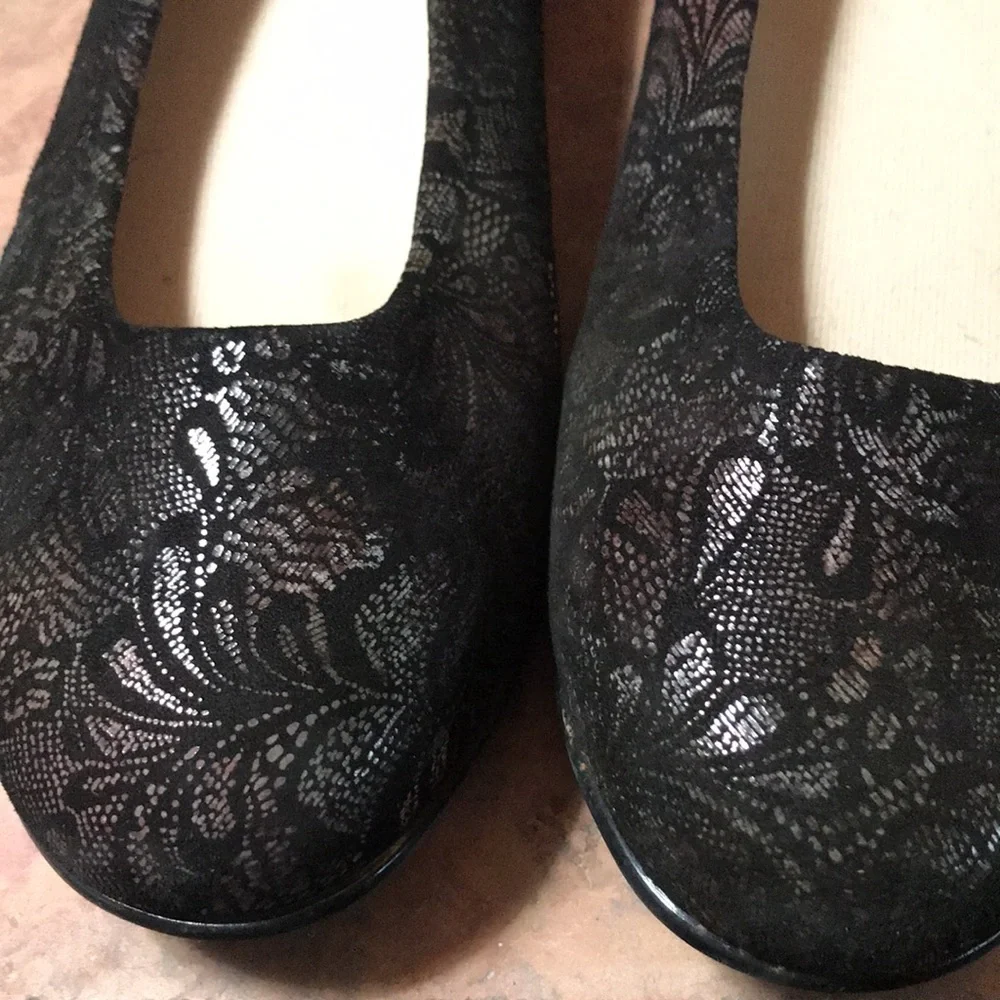 Beautiful stamped leather SAS flat size 10M - Picture 4 of 8